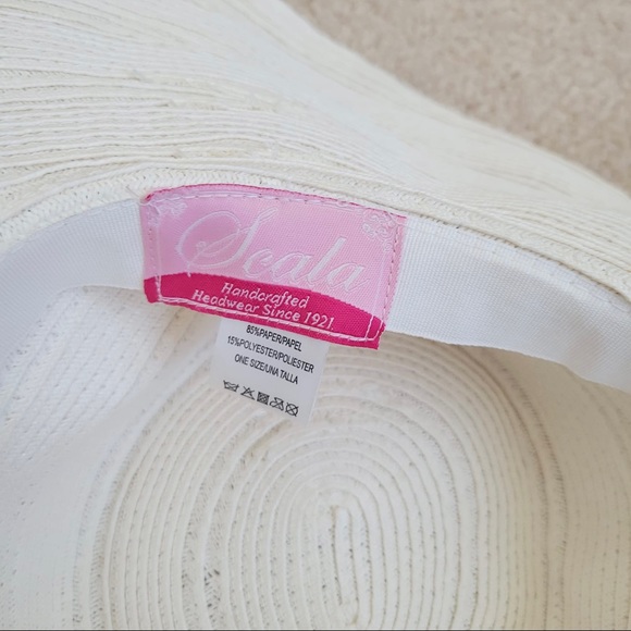 White Straw Beach Hat - Picture 5 of 5